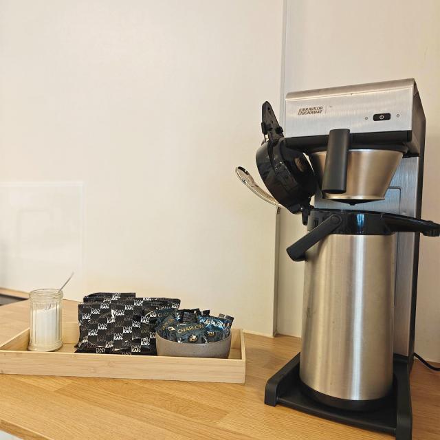 Animo kaffemaskine og Dankaf Instant Kaffe